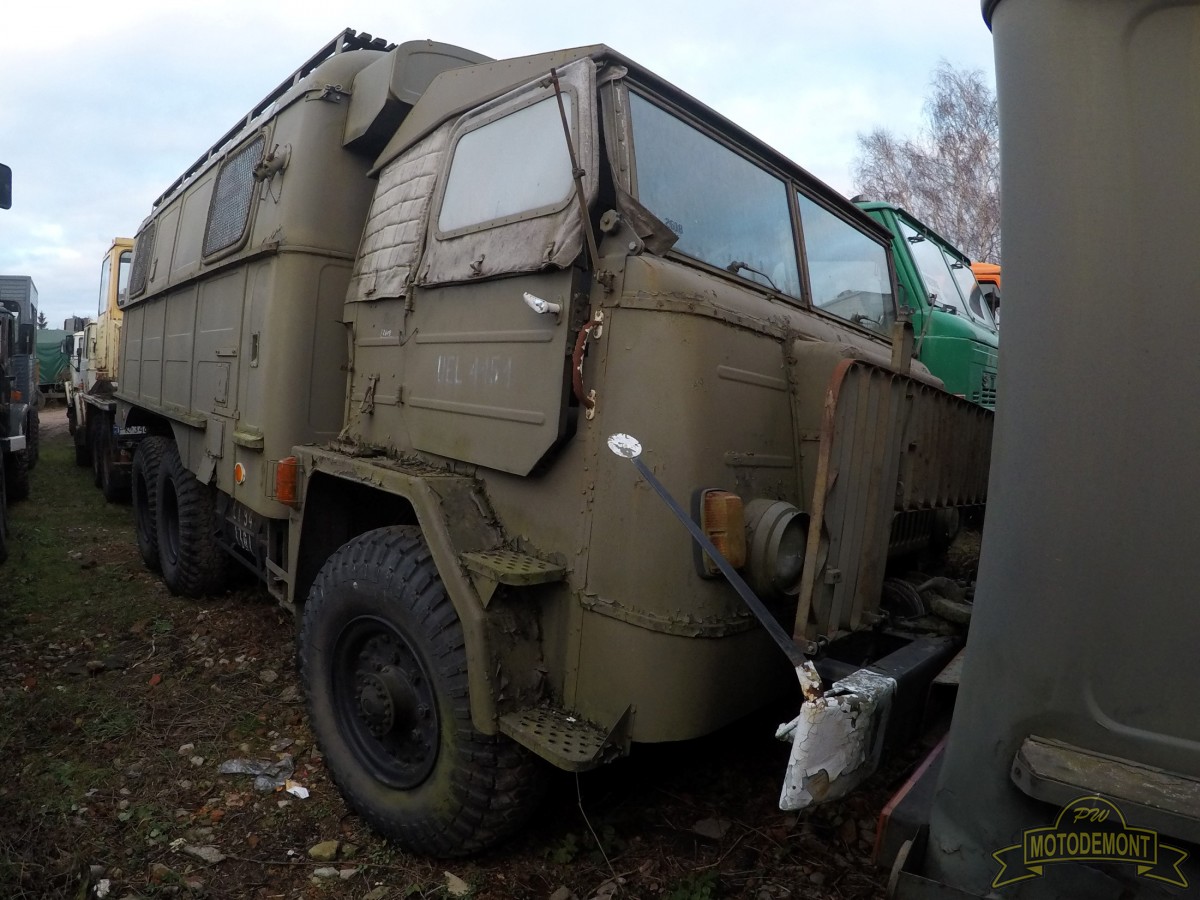 SAMOCHÓD STAR-660