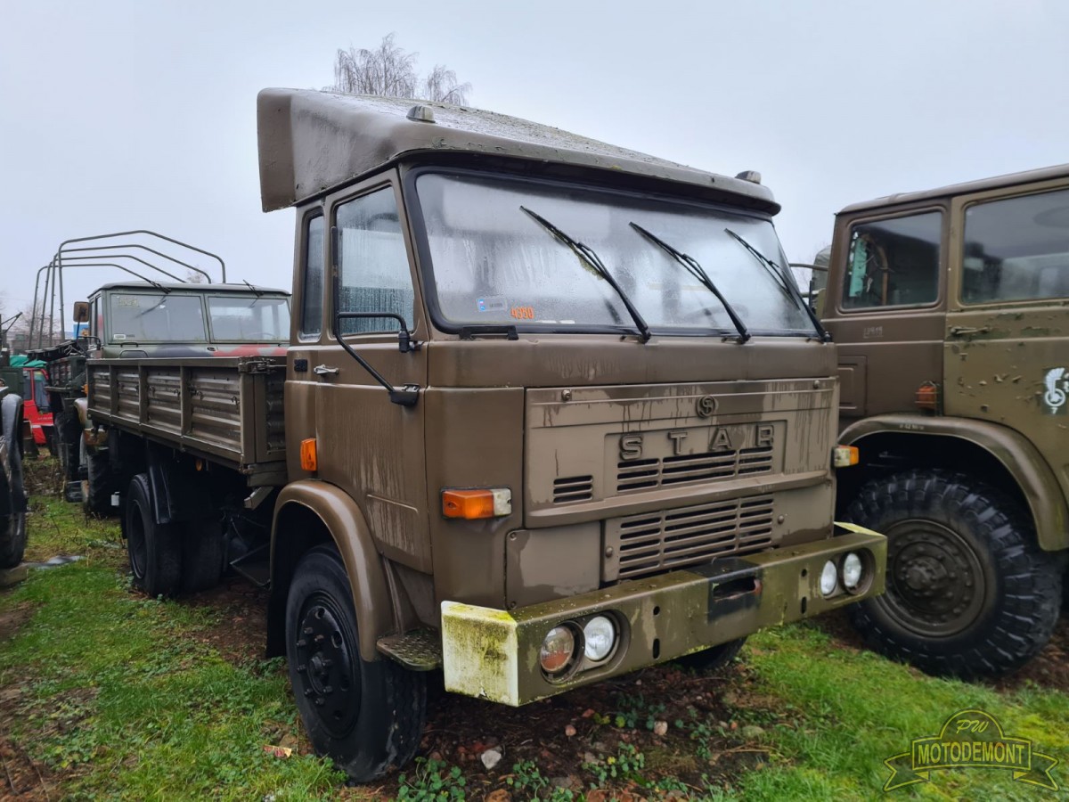 Samochód STAR 200